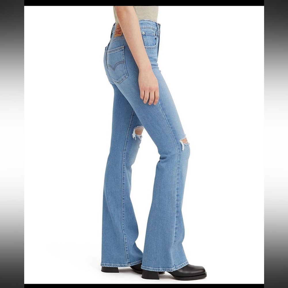 Levis® 726 High Rise Destructed Knee Flare Jeans Size 26